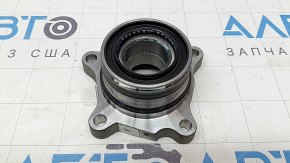 Rear left hub Lexus GX470 03-09 KOYO