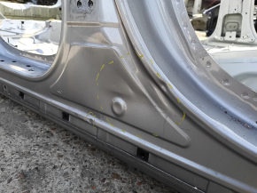 The central right body pillar of the Hyundai Tucson 22-26 on the body