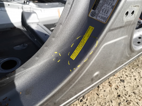 Left central body pillar Hyundai Tucson 22-26 on the body, bumpers