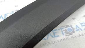 Jeep Renegade 15-23 front left fender arch trim, scratched
