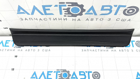 Black outer front right door sill plate for Hyundai Tucson 22-26, broken fasteners, scratches, whitened plastic
