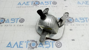 Right rear bumper light for a 19-23 Jeep Renegade, broken glass