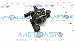 Hyundai Tucson 22-25 inverter cooling pump with bracket
