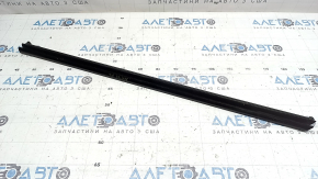 Front left door glass seal for VW Jetta 19-26