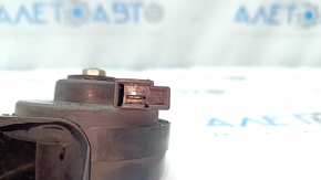 Lexus CT200h 11-17 left signal low