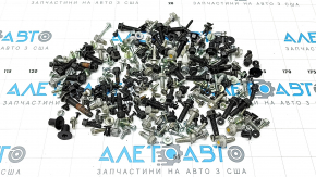 Incomplete interior hardware for Hyundai Tucson 22-26