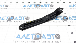 Right rear subframe bracket for Lexus CT200h 11-17