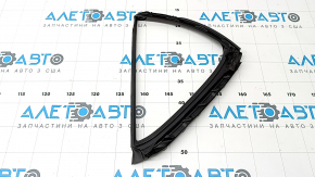 Rear right triangle glass seal for Lexus CT200h 11-17