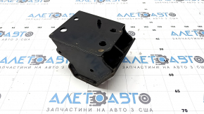 Left side member bump stop for Lexus CT200h 11-17 type 2