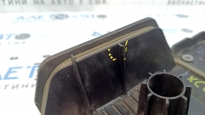Volvo XC60 18-26 T5, T6, T8 battery cover guide broken