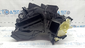 The bare heater housing of the VW Jetta 19-26 air conditioner under dry heating