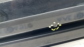 Left Lexus CT200h 16-17 black threshold, crack in mount, scratches