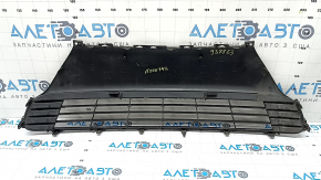 Lexus CT200h front bumper lower grille 14-17 scratches