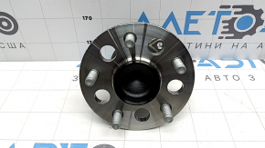 Rear left hub Lexus ES300h ES350 13-18