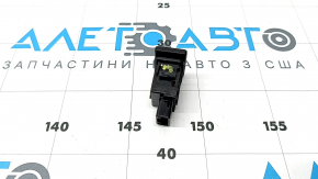 Lexus CT200h 16-17 Windshield Heated Button