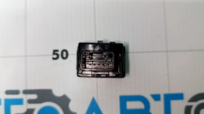 Lexus CT200h 16-17 Windshield Heated Button