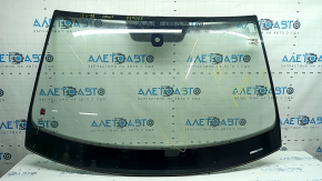 VW Jetta 22-22 windshield without camera, rain sensor, sand