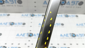 Door-glass molding, central front left, Audi Q3 83A 19-25, chrome, scratches