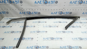 Upper front left door molding Chrysler 200 15-17 chrome with glass seal, scratches