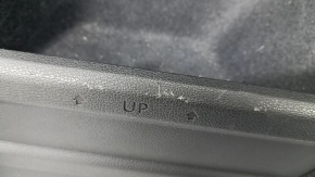Left arch trim for Audi Q3 83A 19-25, black, scratches on plastic