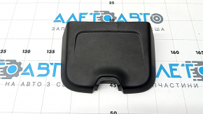 The interior mirror cover for the Audi Q3 83A 19-25 is black and has broken fasteners.