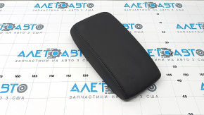 Audi Q3 83A 19-25 armrest, black leather with black stitching, backstitching