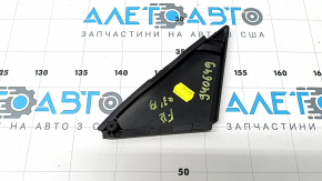 Triangle plug for the front right door of the Audi Q3 83A 19-25, glossy black, worn