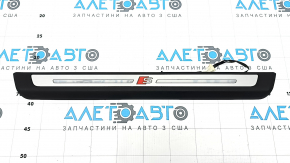 Audi Q3 83A 19-25 black front outer door sill trim with backlight, S-Line, chrome, worn