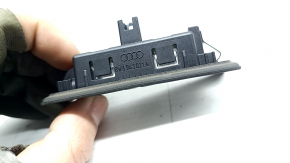 Left tailgate number plate light for Audi Q7 17-24
