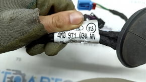 Audi Q7 16-26 keyless front right door wiring