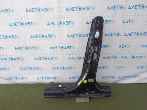 The left central body pillar of a Toyota Camry v70 18-24 is sawn off, butt