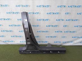 The center right body pillar of a Honda Accord 18-22 is sawn off, with a threshold, a butt