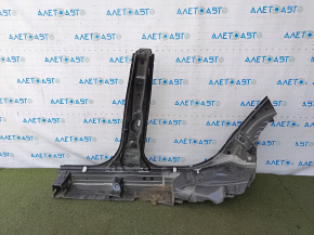 The right central body pillar of a Toyota Camry v70 18-24 is sawn off, with a slope, pokes