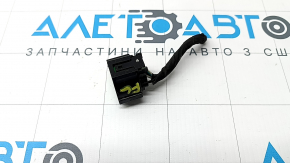 Left headlight connector for Hyundai Elantra 21-23 halogen