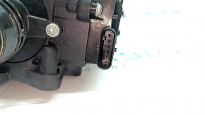 Thermostat housing assembly BMW X3 G01 18-21 2.0T broken mount