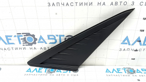 Triangle plug rear wing right Hyundai Elantra 21-23 black