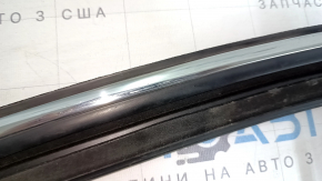 Upper front left door molding for Jeep Cherokee KL 14-22 chrome with glass seal, scratches, dents