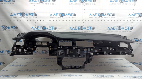 Audi Q7 2020-22 black dashboard with airbag