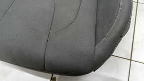 Driver's seat for Hyundai Elantra 21-23 without airbag, manual, dark gray fabric, broken rear trim fasteners, dry cleanable