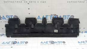 Lower radiator deflector for Audi Q7 20-24 3.0T MHEV