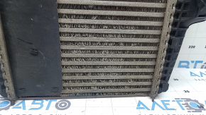 Right intercooler Audi Q7 20-26 3.0T MHEV, broken mount, dented honeycomb, dented