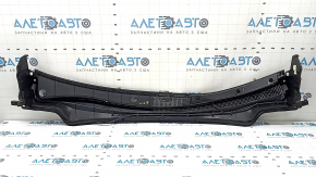Plastic windshield wiper grille for Hyundai Elantra 21-23 with seal, without nozzles
