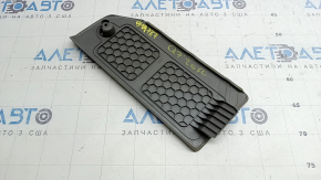 Audi Q7 16-26 grey footrest with plug, scratches