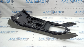 Audi Q7 20-24 black upper center console trim