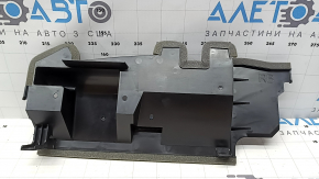 Upper radiator deflector for Nissan Kicks 18-20 pre-restyling