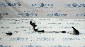 The sliding door mechanism (cable) of the rear right Toyota Sienna 21-26 has broken fasteners, broken cable fasteners
