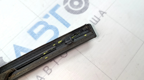 Door-glass molding, center rear right, Toyota Sienna 21-26, black, broken fasteners