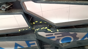 Black Hyundai Elantra 21-23 radiator grille without radar, broken, non-standard holes