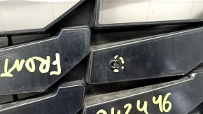 Black Hyundai Elantra 21-23 radiator grille without radar, broken, non-standard holes