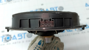 The front right door speaker on a Ford Fusion mk5 13-20 is broken.